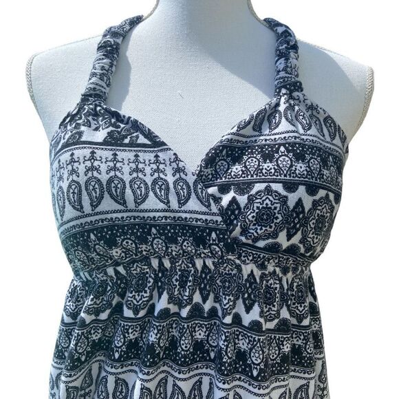 Pink Rose Black and White Paisley Maxi Dress - Picture 3 of 7